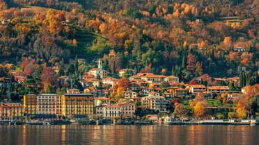 Beautiful Italy view homes by the river 