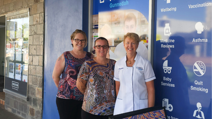 Aboriginal Health Workers with Pharmacist Karen Carter