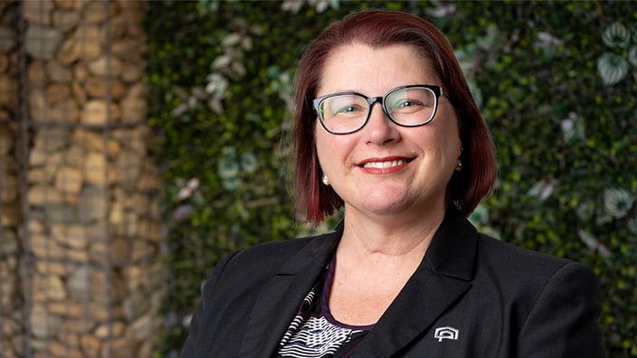Melanie Bray - Branch Manager - Mobile
