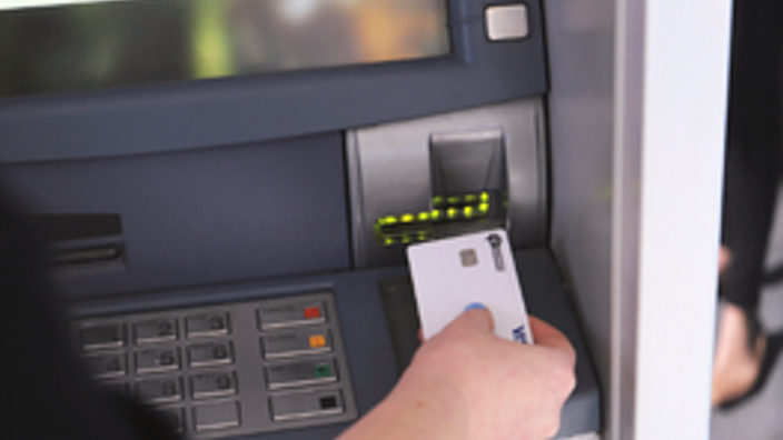 Fee-free ATMs Card